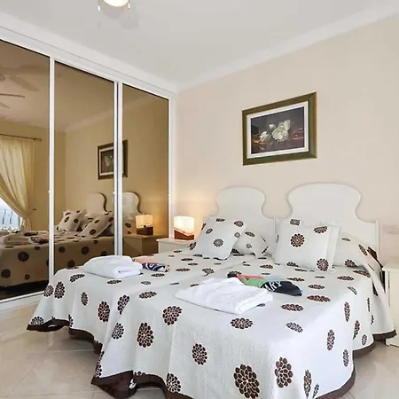 Villa Sleeps 10 Pool Air Con Wifi Callao Salvaje