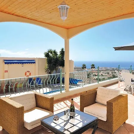 Sleeps 10 Pool Air Con Wifi Callao Salvaje